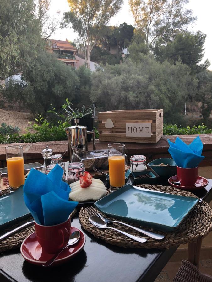 Maravilloso Guesthouse Фуeнхирола Екстериор снимка